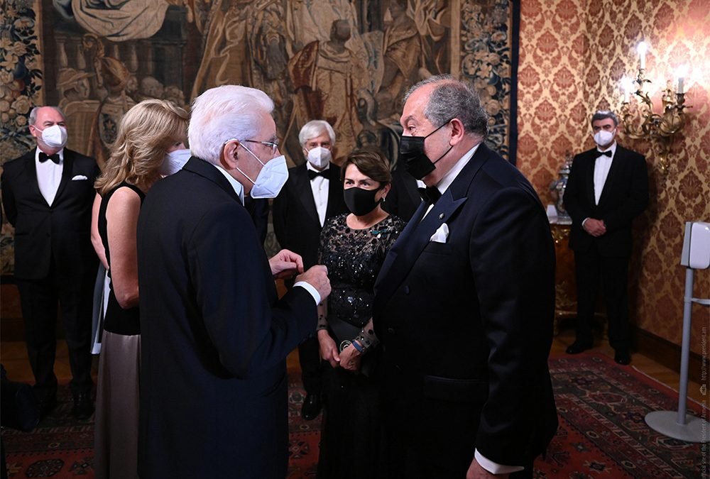 I am convinced that this future-oriented visit will open a new page in our historical relations. State dinner in Italy in honour of President of Armenia Armen Sarkissian and his wife Nouneh Sarkissian