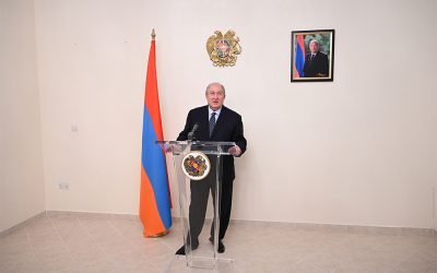 If we can have a clear vision, program, discipline, commitment, and nationwide unity, I am sure we will get out of this situation․ President Sarkissian met with the members of the executive body of the Qatari Armenian community
