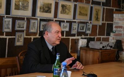 It is important to me to put the country onto the right path at least a little. President Armen Sarkissian met with public representatives in Gyumri