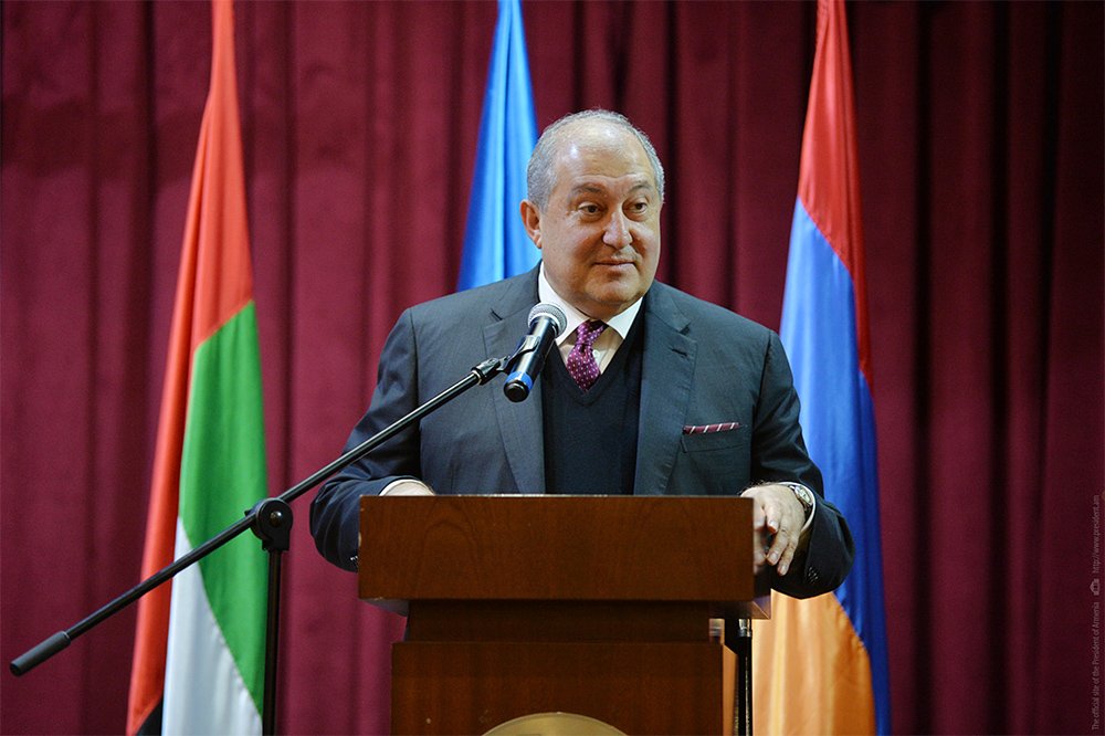 President Armen Sarkissian in Sharjah met with the representatives of the Armenian community: today Armenia is strong also because of you