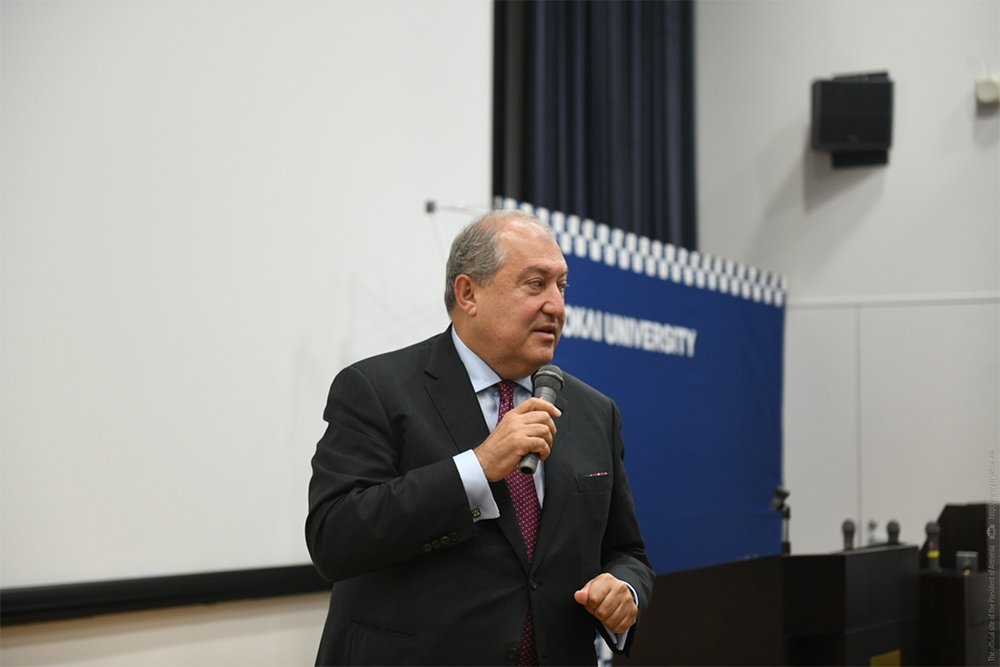 President Armen Sarkissian delivered a lecture at the Tokai University: Armenia, which like Japan, learned to rise after falling, in the 21st century can be successful