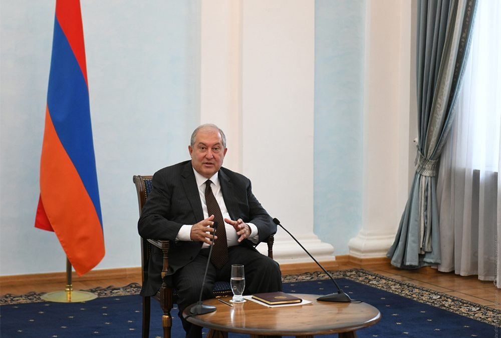 President Armen Sarkissian hosted participants of the AGBU “Koriz” program: Learn every day, be active, and listen to yourselves
