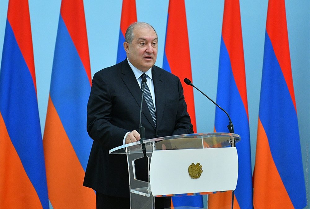 President Sarkissian awarded the highest military ranks and titles: Difficult and honorable work and service