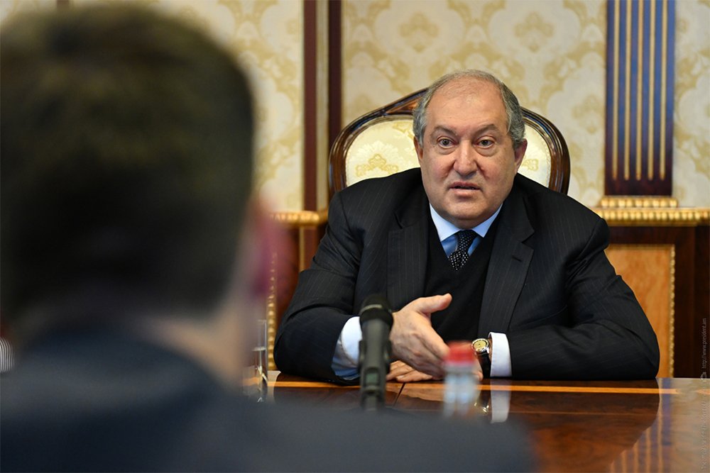 President Sarkissian hosted participants of the April, 2016 military actions: Wars are won not with arms only but also with spirit, heart, and mind
