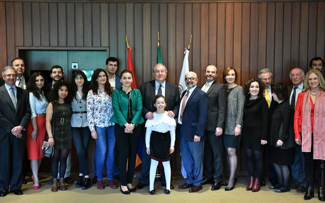 Meeting with the Armenian community of Portugal