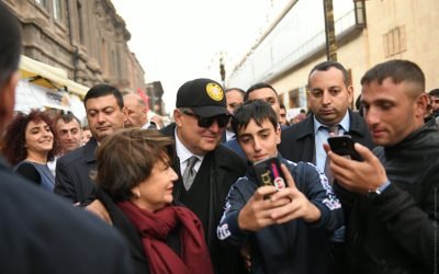 President Armen Sarkissian on the occasion of Independence Day congratulated residents of Gyumri and guests of the city: A cheerful stroll in Gyumri